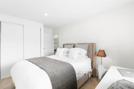 Photo of property in 31a Darvel Street, Riccarton, Christchurch, 8011