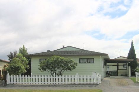 Photo of property in 1b Kempton Place, Richmond Heights, Taupo, 3330