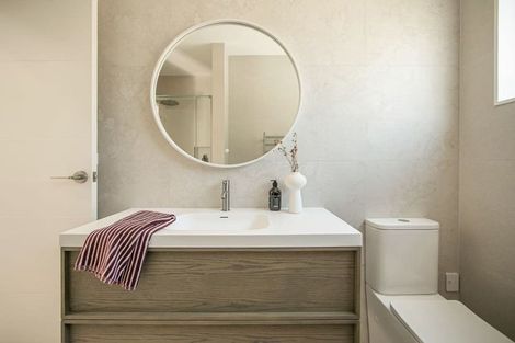 Photo of property in 49 Symes Drive, Red Beach, 0932