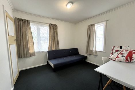 Photo of property in 18 Kauri Street, Taradale, Napier, 4112