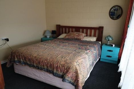 Photo of property in 38 Okiwa Terrace, Waiinu Beach, Whanganui, 4588