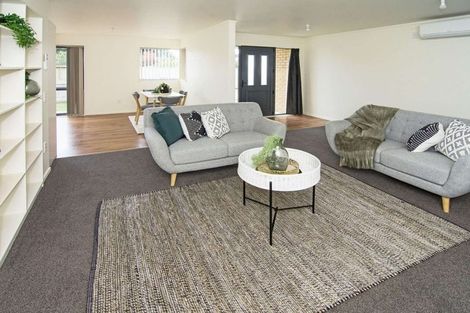 Photo of property in 85a Oxford Street, Lansdowne, Masterton, 5810