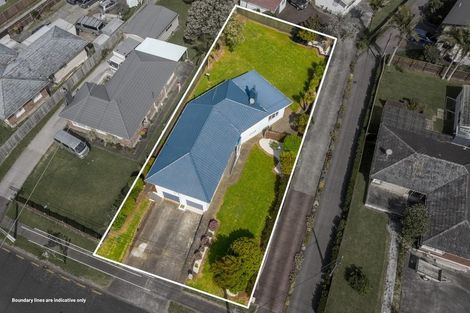Photo of property in 44 Aurea Avenue, Pakuranga, Auckland, 2010