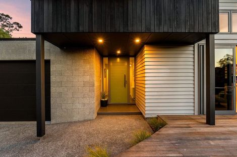 Photo of property in 160a Oban Street, Wadestown, Wellington, 6012