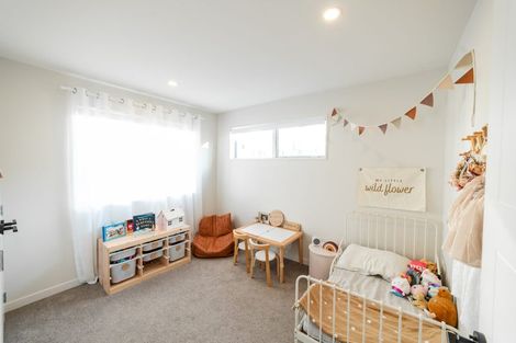 Photo of property in 35 Pohewa Road, Silverdale, 0932