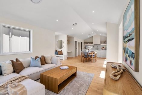 Photo of property in 2 Triplefin Avenue, Omokoroa, 3114