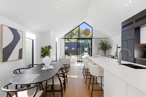 Photo of property in 19 Albany Street, St Albans, Christchurch, 8014