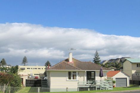 Photo of property in 38 May Street, Mount Maunganui, 3116