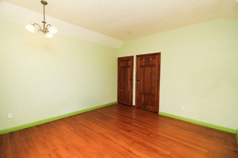 Photo of property in 7 Kaihuia Terrace, Northland, Wellington, 6012