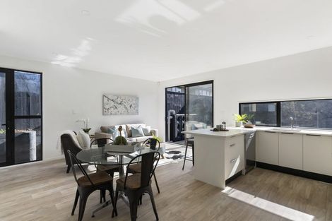 Photo of property in 14f Andrew Road, Howick, Auckland, 2010