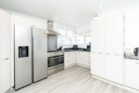 Photo of property in 83 Bryant Road, St Andrews, Hamilton, 3200