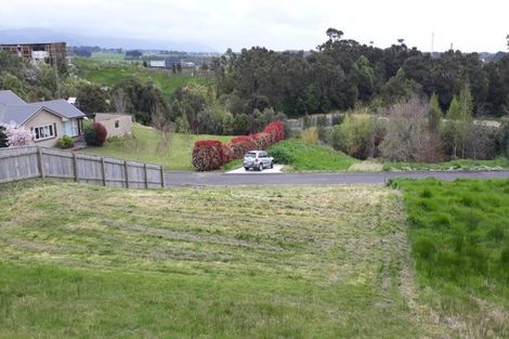 Photo of property in 22 La Lena Grove, Fitzherbert, Palmerston North, 4410