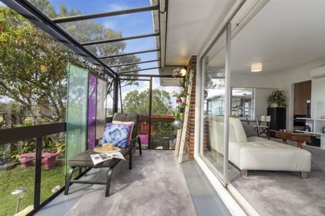 Photo of property in 2/39 Lake Road, Devonport, Auckland, 0624