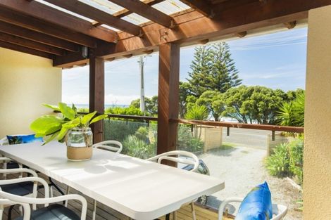 Photo of property in 57 Moana Road, Okitu, Gisborne, 4010
