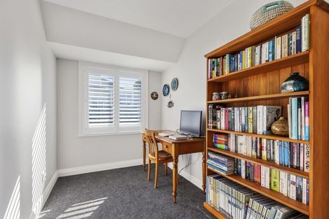 Photo of property in 30a Mandalay Terrace, Khandallah, Wellington, 6035