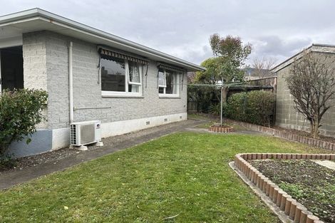 Photo of property in 2/12 Cornwall Place, Stoke, Nelson, 7011