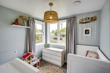 Photo of property in 21 Upham Street, Havelock North, 4130