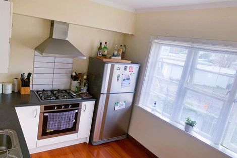 Photo of property in 44-46 Collingwood Street, Waterloo, Lower Hutt, 5011