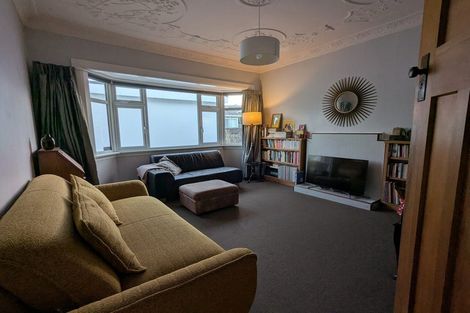 Photo of property in 80a Lyall Parade, Lyall Bay, Wellington, 6022