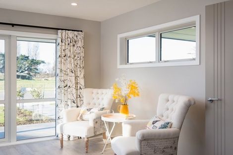 Photo of property in 56 Armstrong Avenue, Carterton, 5713