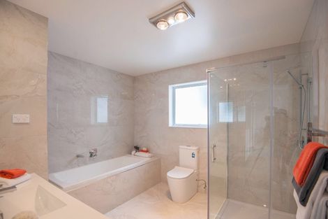 Photo of property in 16 Fishwicke Lane, Albany, Auckland, 0632