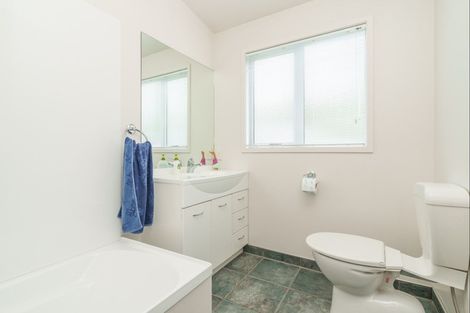 Photo of property in 12 Fletcher Way, Arrowtown, 9302