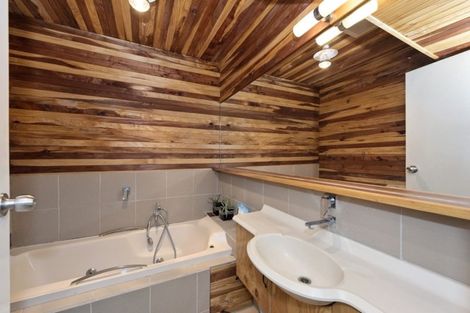 Photo of property in 74 Mardon Road, Enderley, Hamilton, 3214