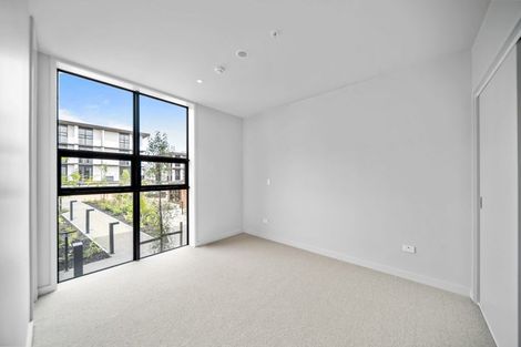 Photo of property in 102/82 Te Oneroa Way, Long Bay, Auckland, 0630