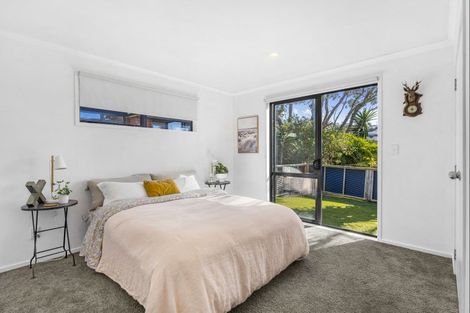Photo of property in 16a Valley Road, Browns Bay, Auckland, 0630