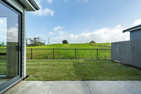 Photo of property in 22 Oyster Drive, Whenuapai, Auckland, 0618