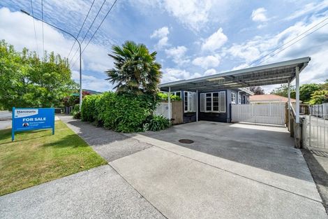 Photo of property in 31 Heretaunga Square, Silverstream, Upper Hutt, 5019