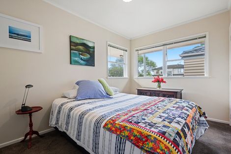 Photo of property in 37 Clovelly Road, Bucklands Beach, Auckland, 2012