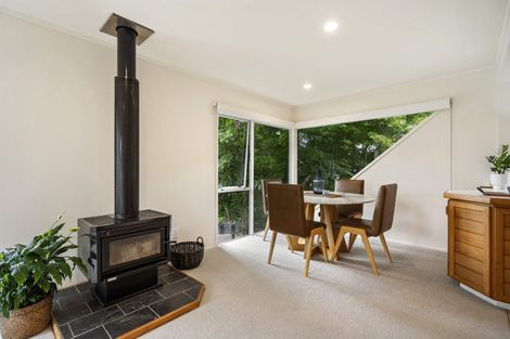Photo of property in 13b Rodney Road, Northcote Point, Auckland, 0627