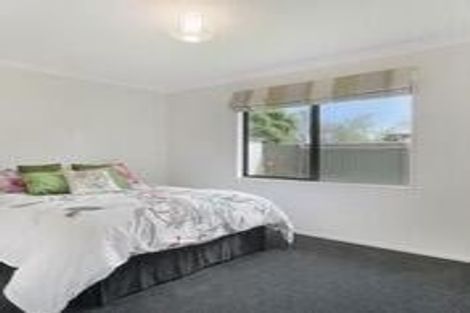 Photo of property in 1 Teal Close, Woolston, Christchurch, 8023