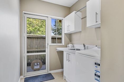 Photo of property in 9 Providence Place, Redwood, Christchurch, 8051