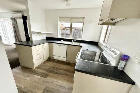 Photo of property in 17b Picton Avenue, Riccarton, Christchurch, 8011