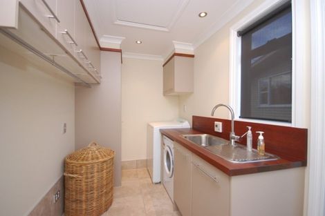 Photo of property in 21 Rainbow Drive, Rainbow Point, Taupo, 3330