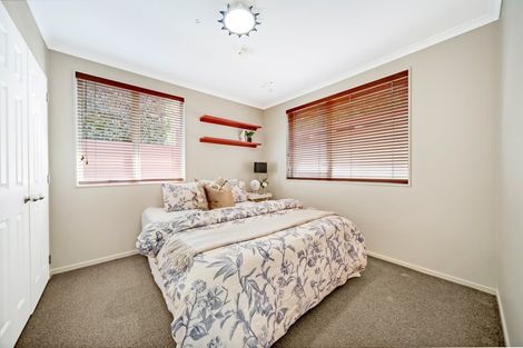 Photo of property in 1/39 Marriott Road, Pakuranga, Auckland, 2010