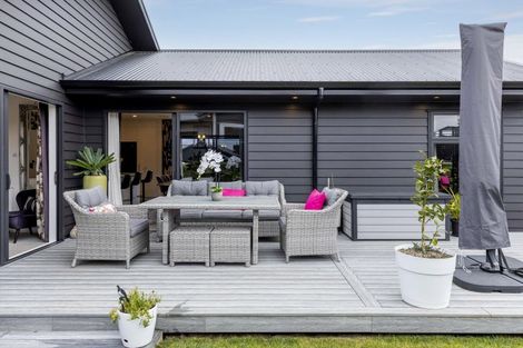 Photo of property in 1 Tai Road, Richmond Heights, Taupo, 3330