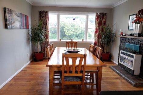 Photo of property in 37 Chester Street, Patea, 4520