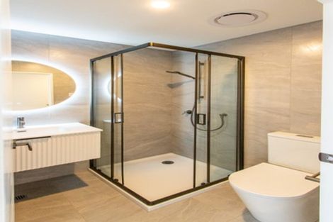 Photo of property in 7/4 Limestone Drive, Hobsonville, 0616