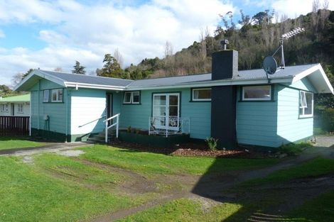 Photo of property in 40 Watt Street, Featherston, 5710