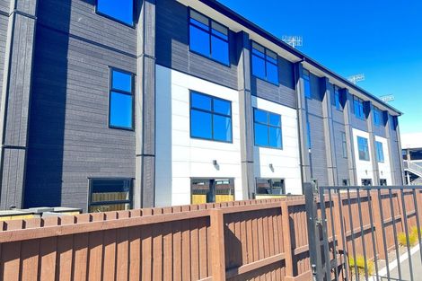 Photo of property in 5/8b Taramea Place, Addington, Christchurch, 8024