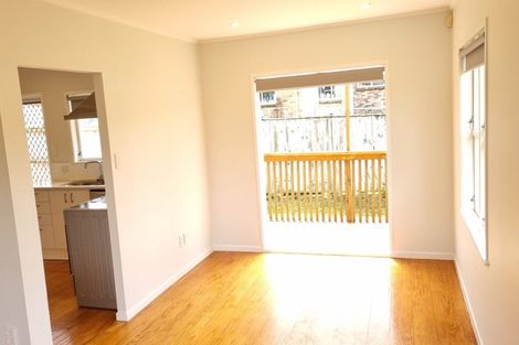 Photo of property in 43 Ramillies Place, Glenfield, Auckland, 0629