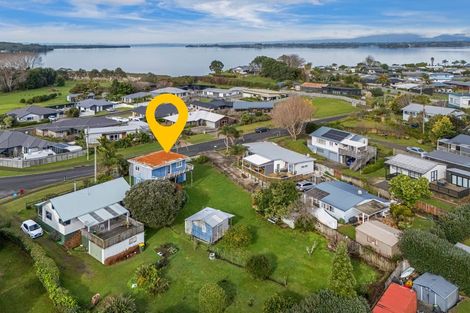 Photo of property in 54 Athenree Road, Athenree, Katikati, 3177