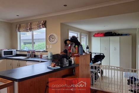 Photo of property in 4b Awanui Street, Merrilands, New Plymouth, 4312