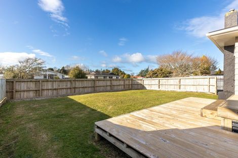 Photo of property in 3 Karaka Street, Inglewood, 4330
