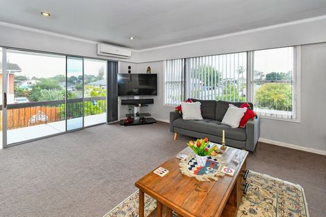 Photo of property in 9 Ramsey Street, Papatoetoe, Auckland, 2025