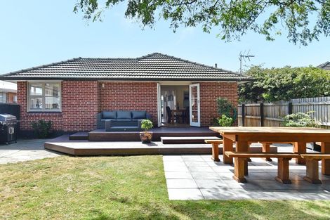 Photo of property in 29 Palmside Street, Somerfield, Christchurch, 8024