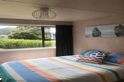 Photo of property in 20 Hills Road, Tongaporutu, Urenui, 4378